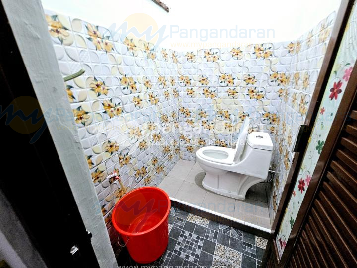   Tampilan Kamar Mandi Rumah Bu Amoy Pangandaran