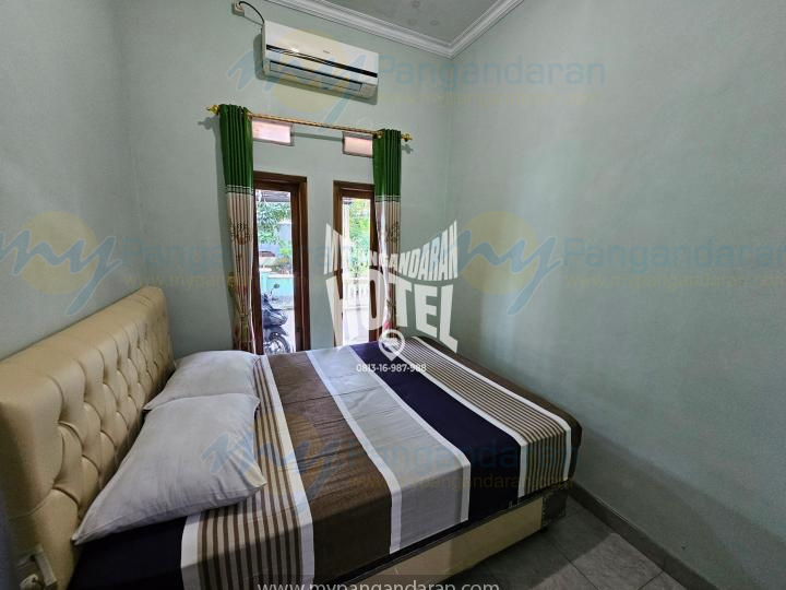  Tampilan Kamar Tidur Rumah Bu Amoy Pangandaran